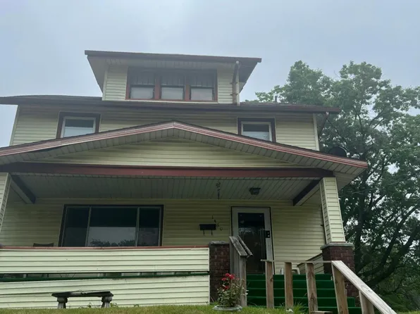 1460 Saint Elmo Ave NE, Canton, OH 44705