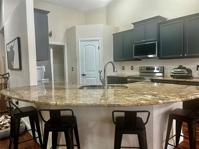 6248 SW 48th Ave — Photo 24