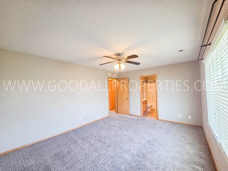 4015 154th St — Photo 11