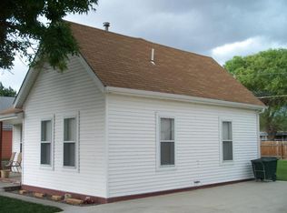 1108 Fern St, Victoria, KS 67671