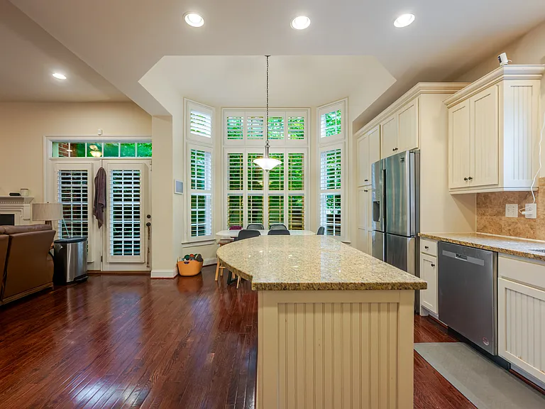 8500 Wedderburn Station Dr — Photo 40