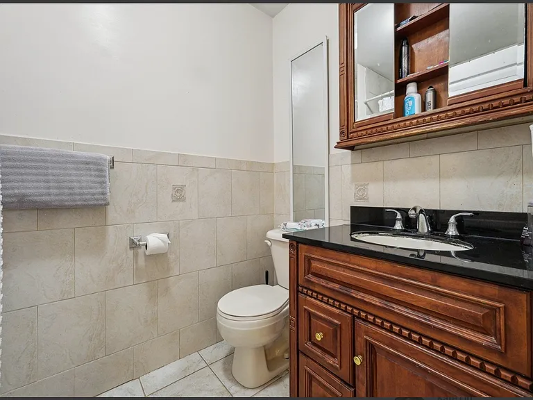 45 Terrace Ave #2 — Photo 6
