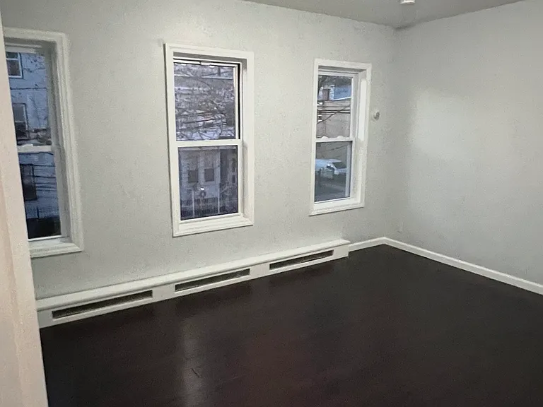 101 Garside St #2 — Photo 8