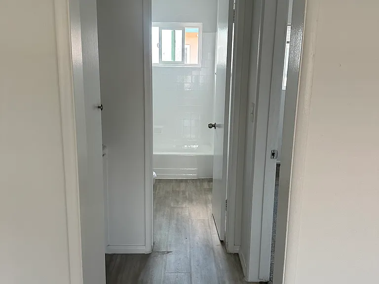 9154 Stewart and Gray Rd — Photo 12