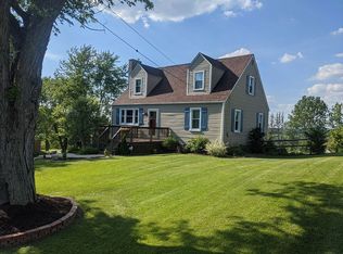 1975 Conway Wallrose Rd, Freedom, PA 15042