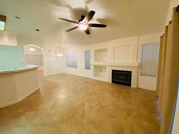 5th image of 8867 Silverberry Ave