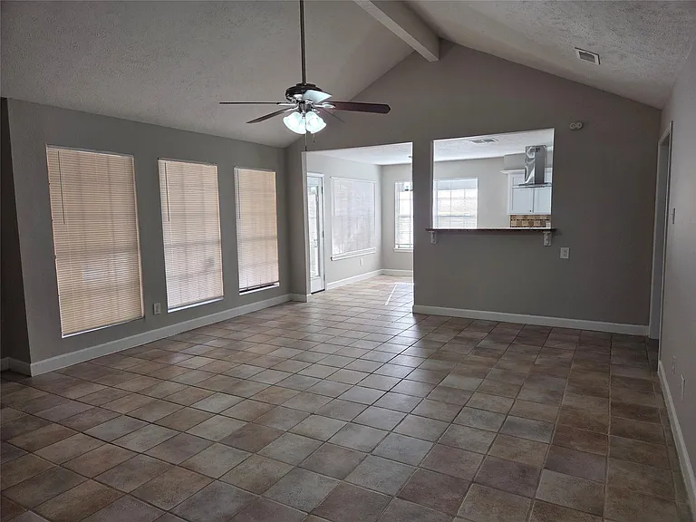 14743 Charlmont Dr — Photo 5