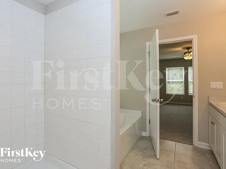 11634 Dunns Crossing Dr — Photo 12
