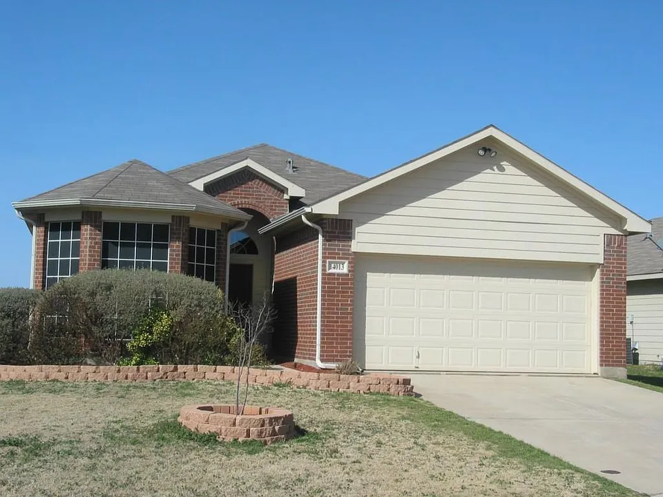 14013 Firebush Ln