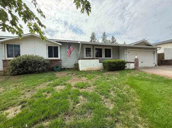 807 Oak St, Yreka, CA 96097