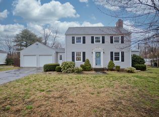 6 Venture Dr, Springfield, MA 01119