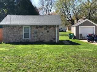 302 Oak Grove Ave, Green Bay, WI 54302