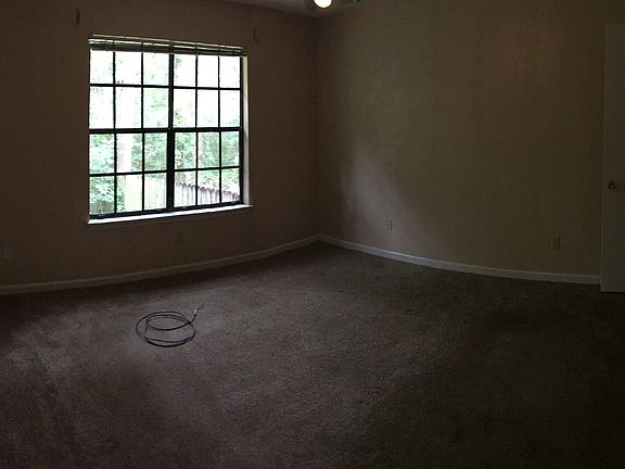 2nd image of 1152 Brafforton Dr