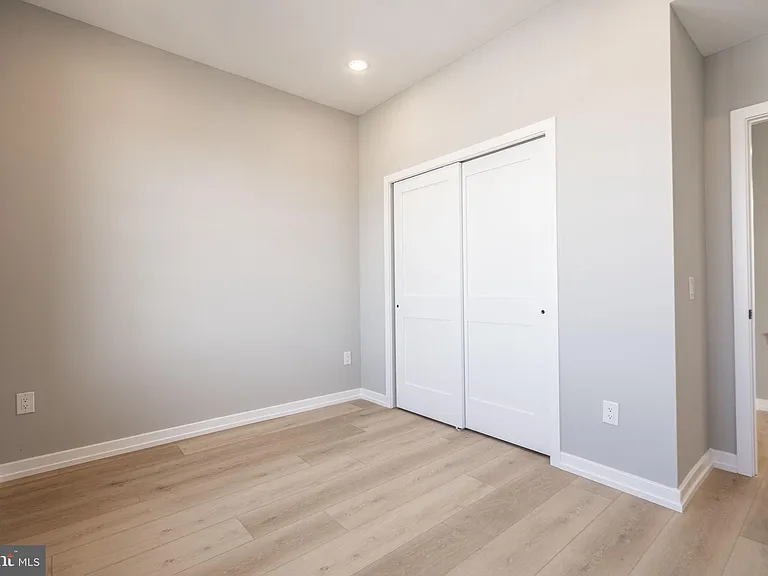 713 S Mildred St #4B — Photo 9