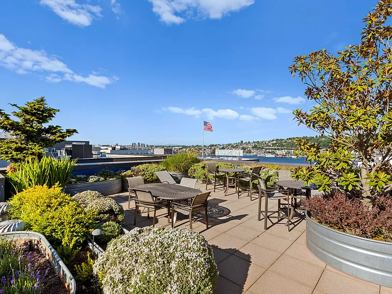 Dexter Lake Union — Photo 29