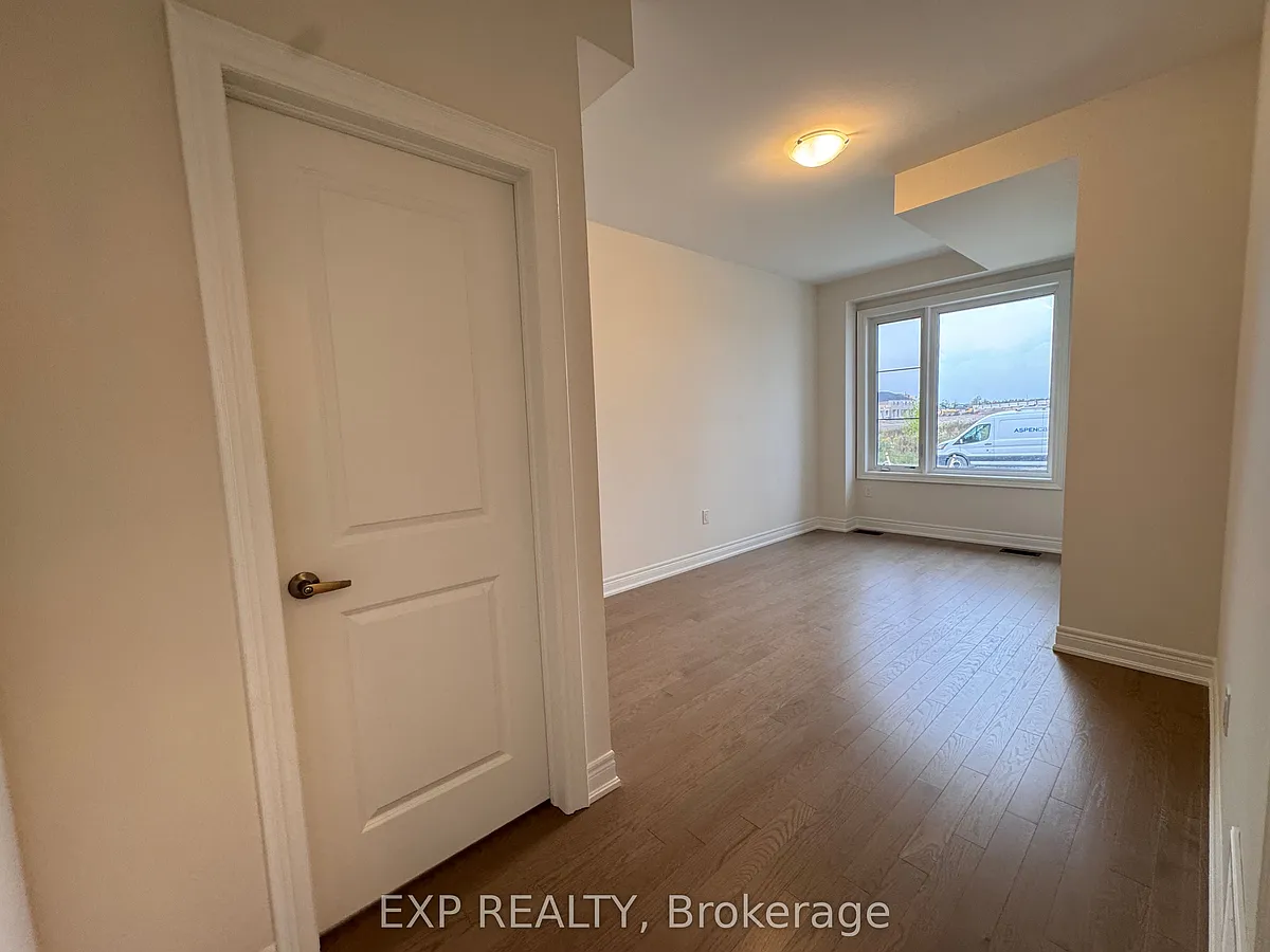 Building Photo - 553 Vine Cliff Blvd #MAIN