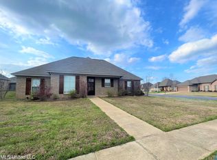 227 Greenfield Xing, Brandon, MS 39042