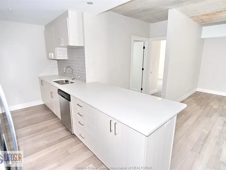 2550 Sandwich West Pkwy #318 — Photo 10