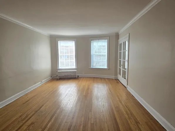913 Elmwood Ave APT C3, Evanston, IL 60202