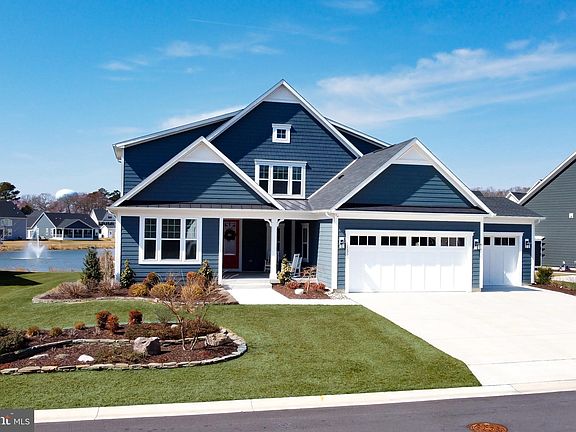 2nd image of 18200 Highwood Dr