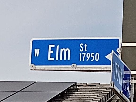 5th image of 17959 W Elm St