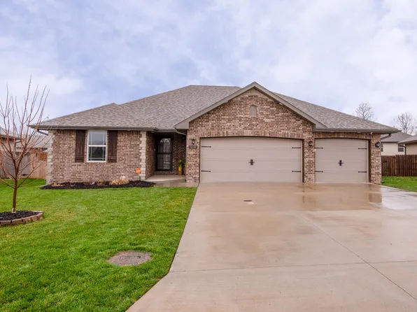 5656 W Pecan Street, Springfield, MO 65802