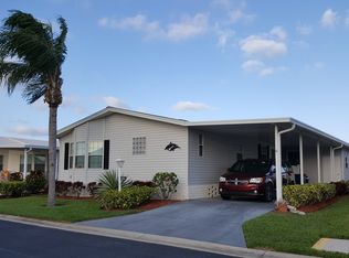 8703 27th Ave E, Palmetto, FL 34221