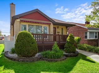 11807 S Maplewood Ave, Chicago, IL