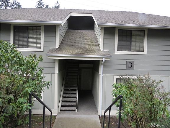 3rd image of 5822 N 35th St