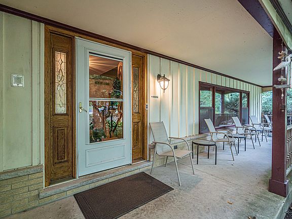 5th image of 32381 N Forest Dr