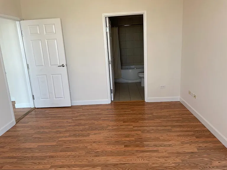 200 W Sahara Ave #1112 — Photo 9