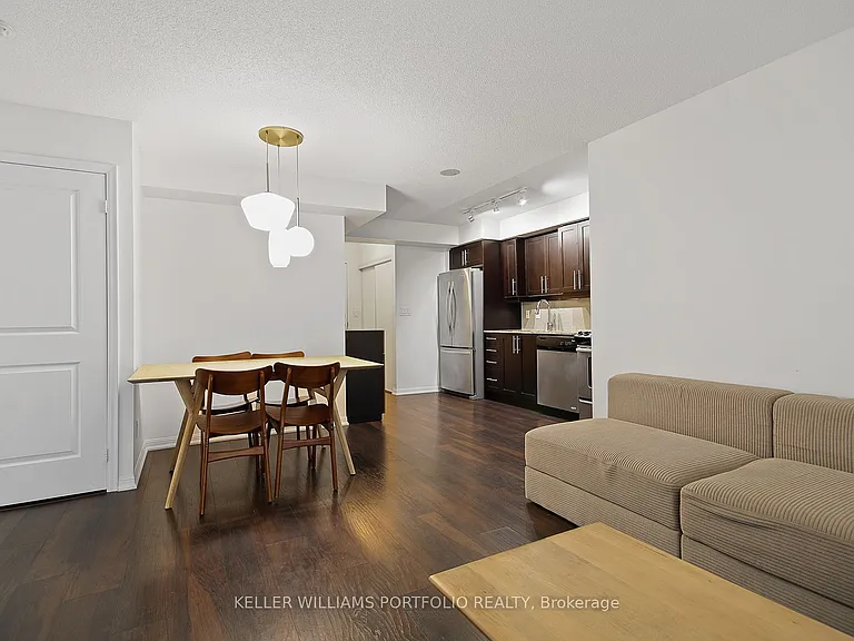 35 Bastion St #1120 — Photo 13