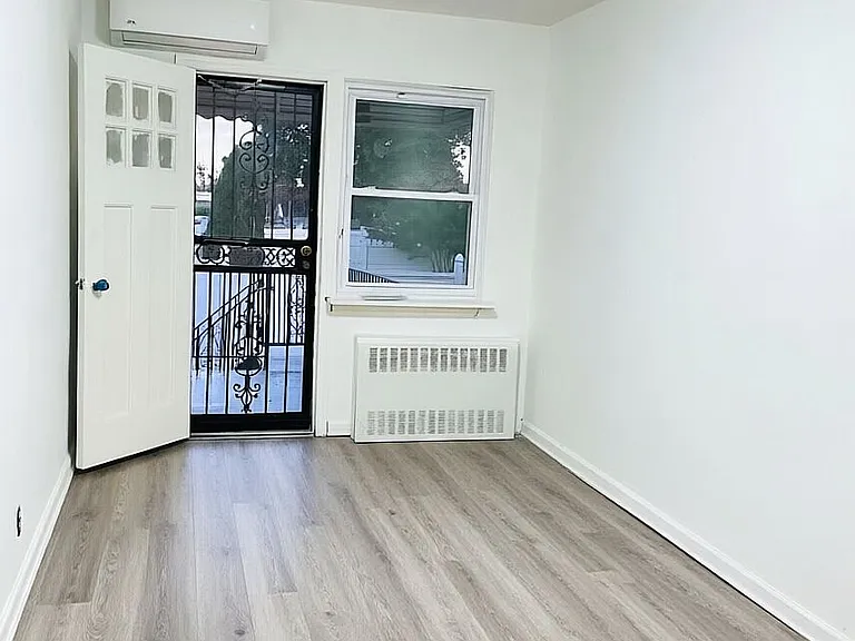 200-14 32nd Ave #2F — Photo 11