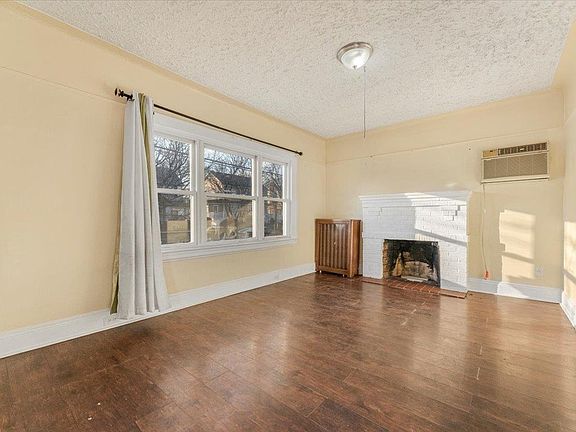 3rd image of 109-29 192nd St