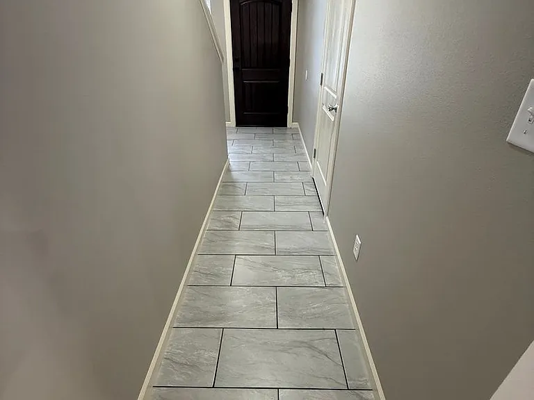 9004-9006 Sandra Way — Photo 4