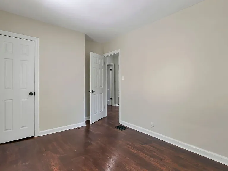 1269 Minnesota Ave — Photo 6