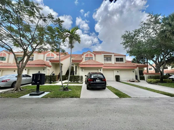 3345 Emerald Oaks Dr #106, Hollywood, FL 33021