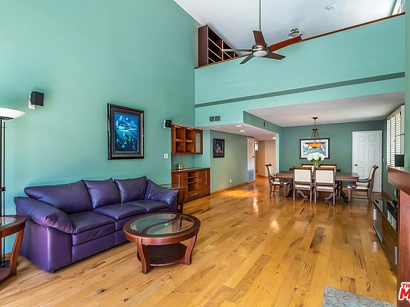 4th image of 1129 Larrabee St APT 7