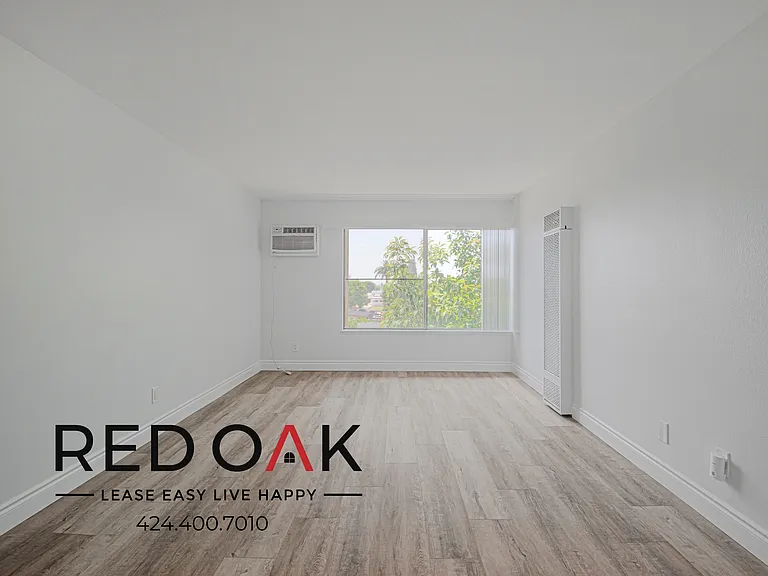 5107 Passons Blvd #307 — Photo 9
