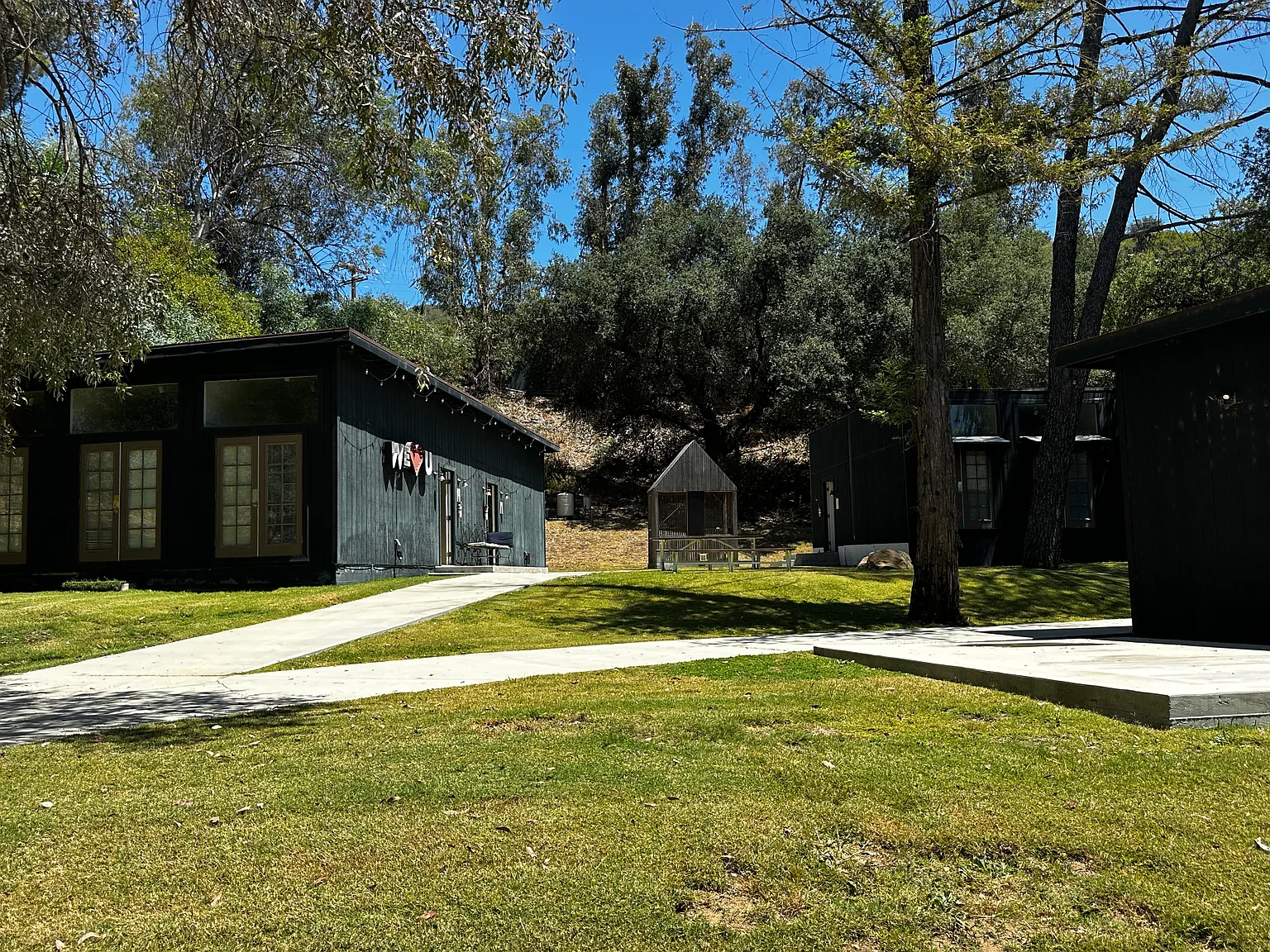 2 bed, 528 sqft, $3,600 — Photo 3