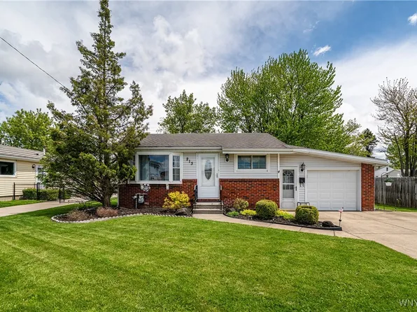 213 Seabert Ave, Depew, NY 14043