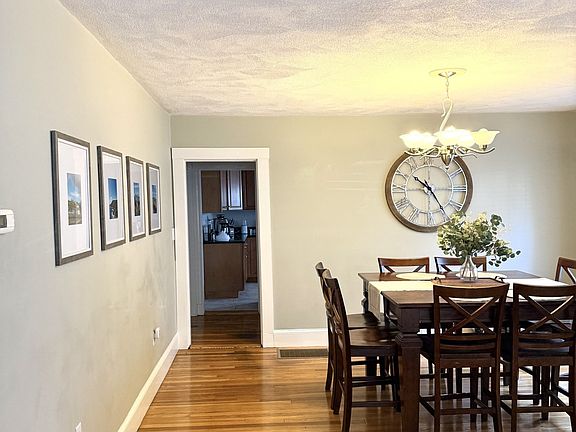3rd image of 25 Chipman St #1