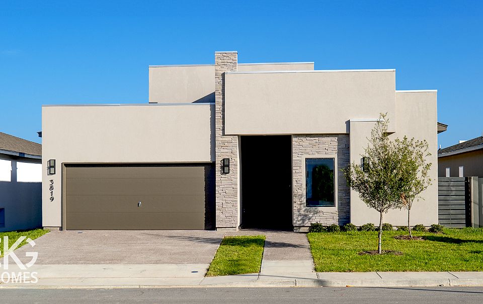 1st image of 3819 Sun Valley Dr