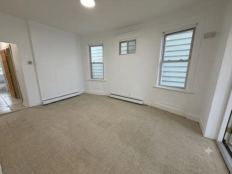 85 Arlington Ave #1 — Photo 7