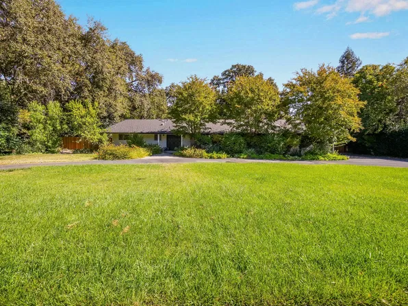 930 Lee Ln, Concord, CA 94518