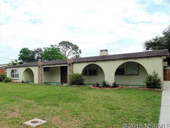1st image of 611 10th St