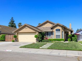 335 Douma Way, Ripon, CA 95366
