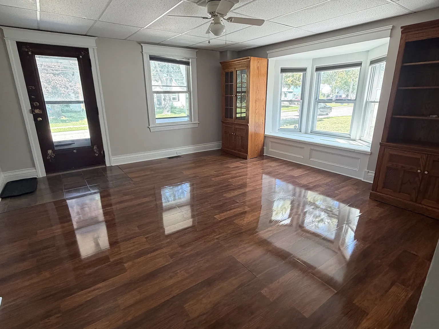 2 bed, 900 sqft, $1,450 — Photo 2