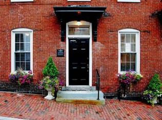 11 South St, Portland, ME 04101