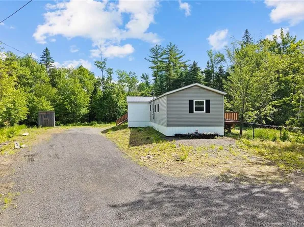 9 Booth Rd, Canning, NB E4B 2H9